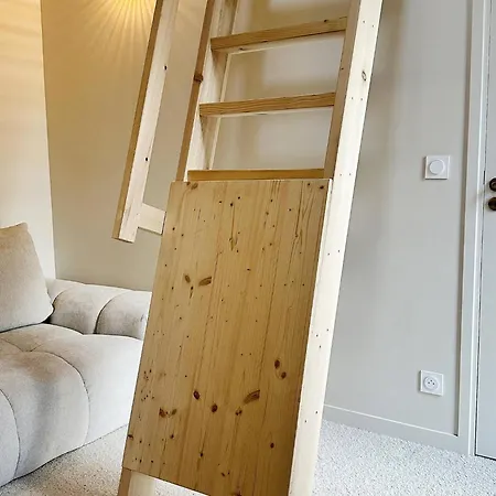 Forest House, Design