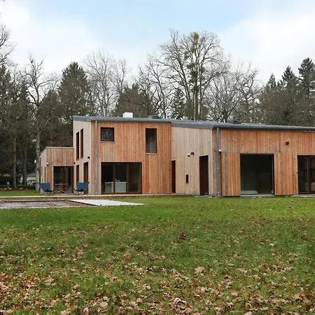 Forest House, Design * Lamorlaye